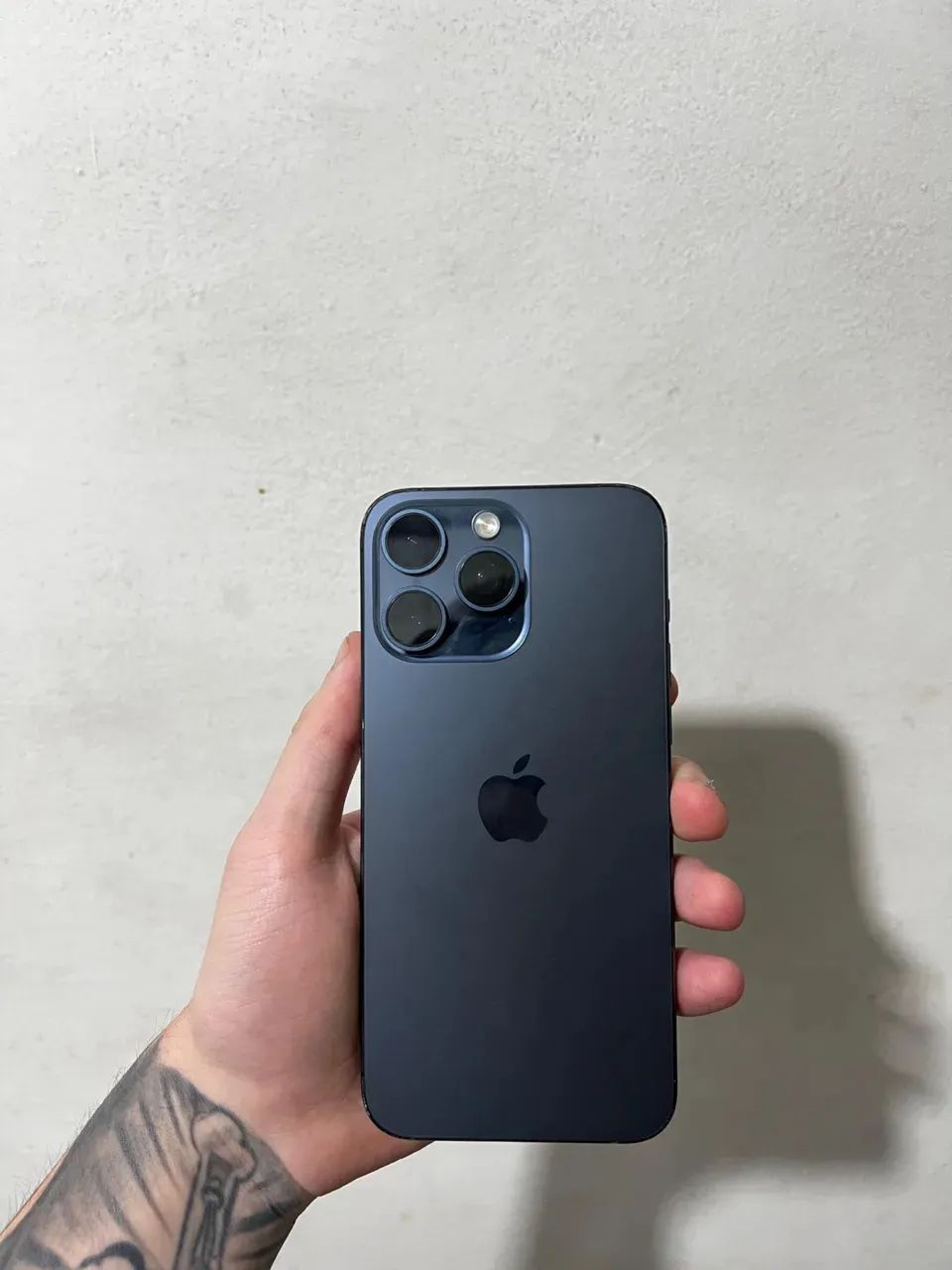iPhone 15 Pro 128 GB - Excelente Estado