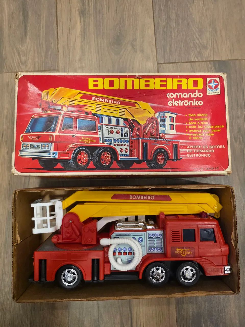 BRINQUEDO BOMBEIRO COMANDO ELETRÔNICO ESTRELA 100% COMPLETO E FUNCIONANDO - Foto 4
