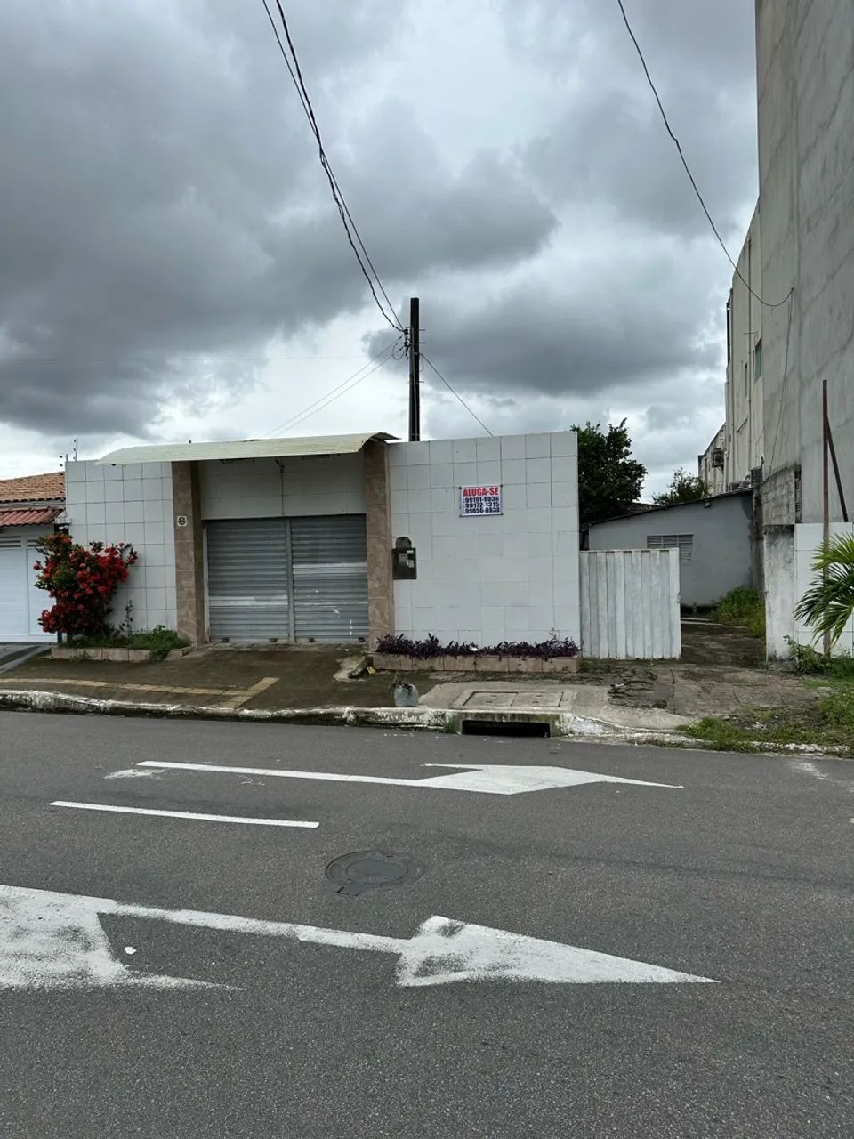 ALUGA-SE PONTO COMERCIAL NO GEISEL