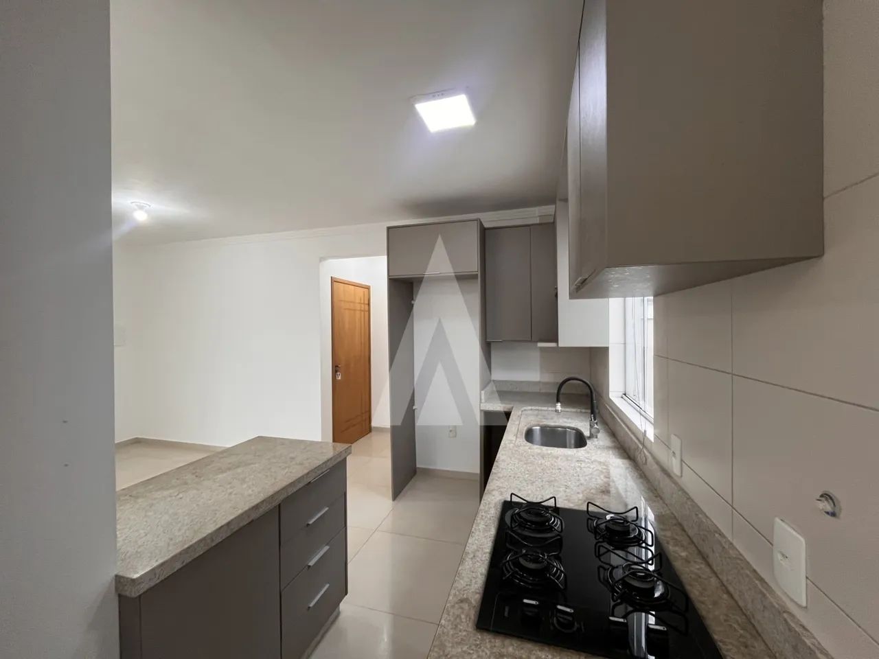 APARTAMENTO COM 2 QUARTOS, NO BAIRRO COSTA E SILVA. - Foto 5