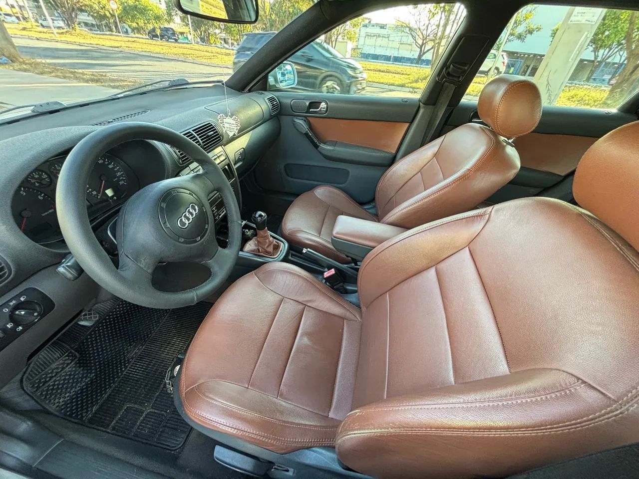 Audi A3 1.6 5P 2000 - Foto 5