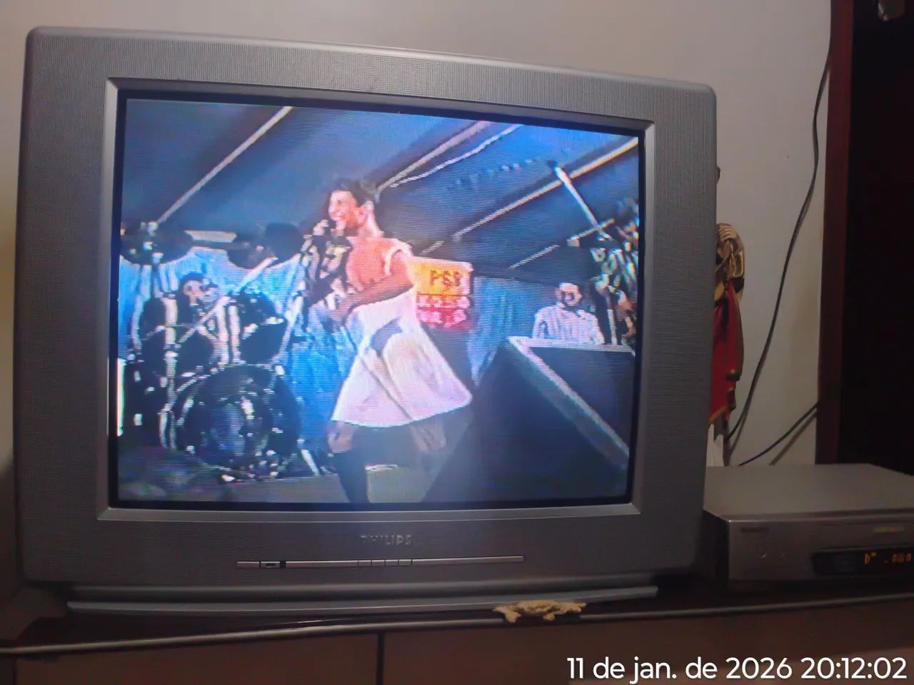 TV Tubo 29 Philips + Controle Original, Funcionando perfeitamente!!! - Foto 2