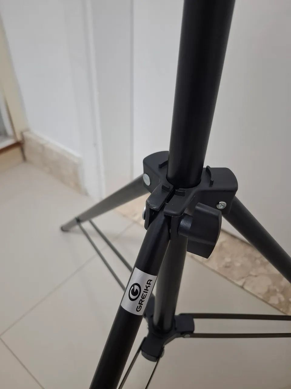 Trava Rosca para Iluminação greika - Foto 2