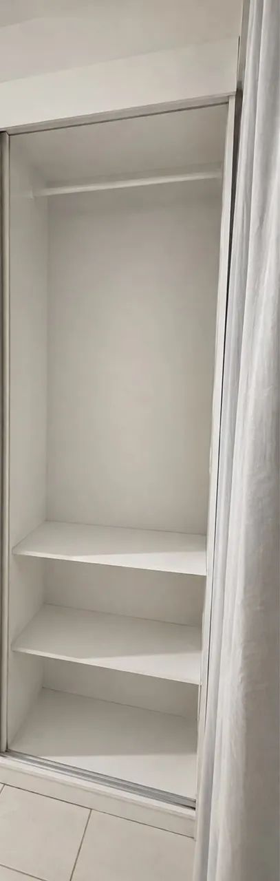 Guarda roupa (leia a descrição)  - Foto 2