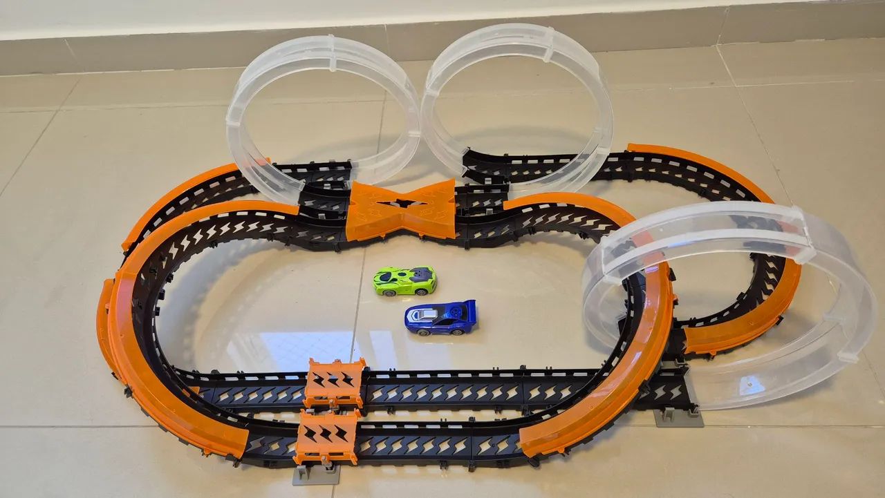 Pista Hotwheels - Wade Racers Triple Skyloop - Foto 4