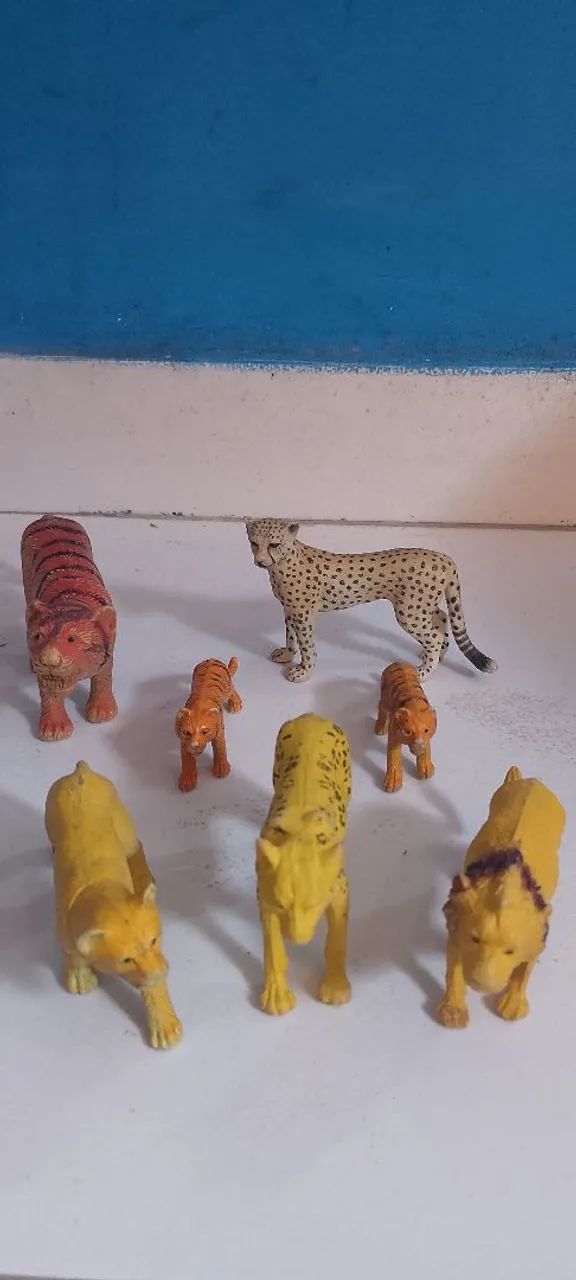 Lote de brinquedos 