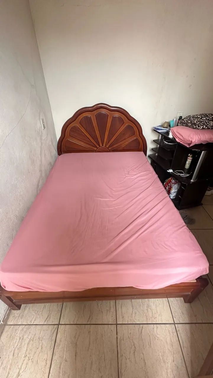 Cama de casal com colchão - Foto 2