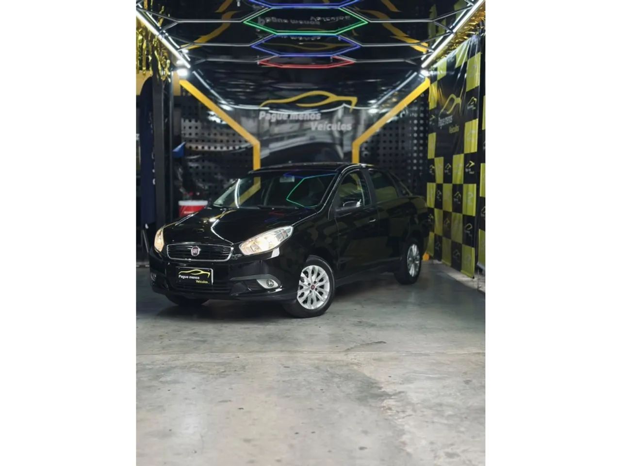 Fiat Grand Siena Attractive 1.0 Flex 8V 4P 2018