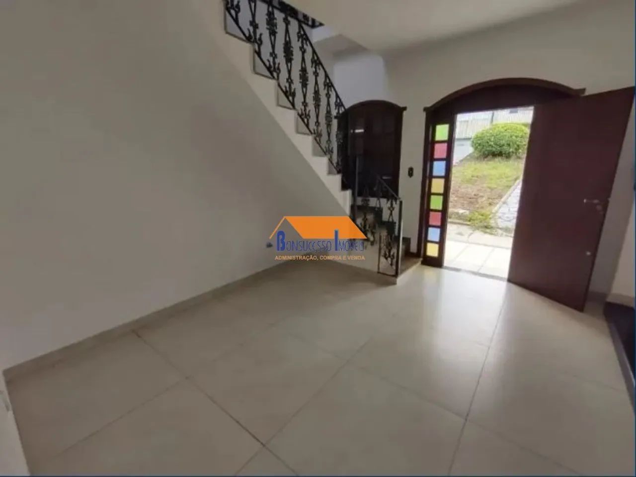 casa de 5 quartos, bairro Caiçaras em belo Horizonte - Foto 4