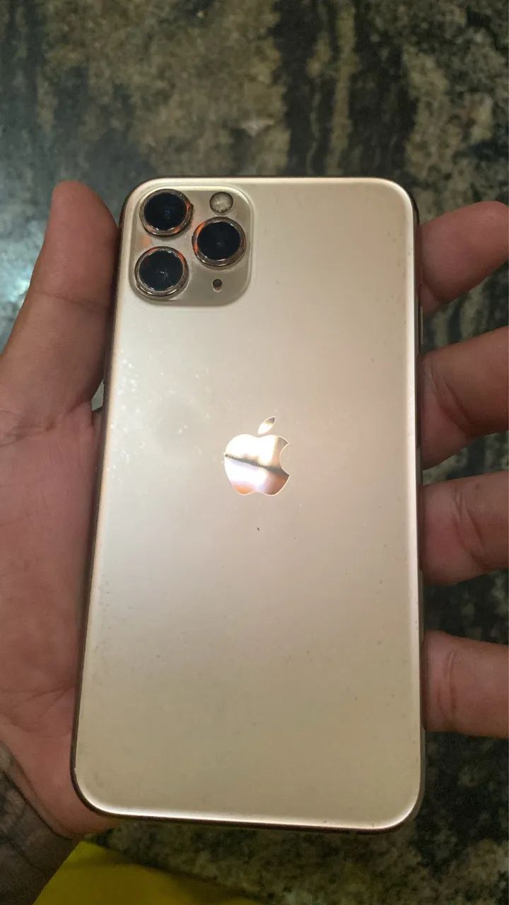 iPhone 11 Pro passo cartão - Foto 4