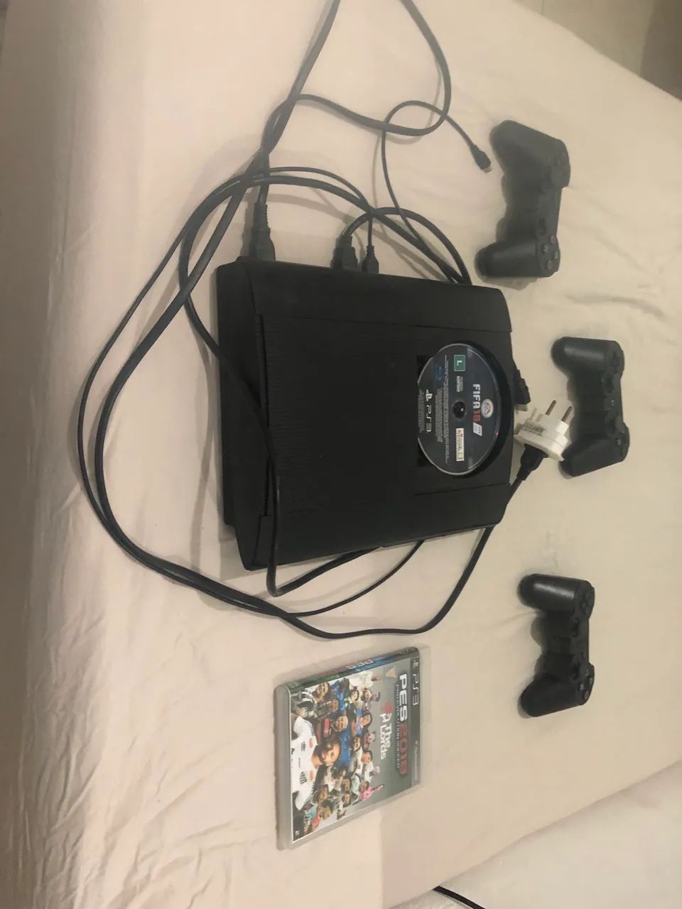 PlayStation3 com controles e jogos - Foto 3