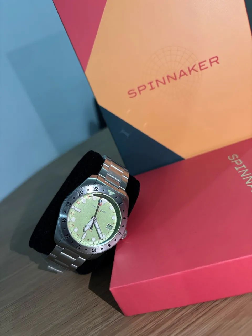 Relógio Spinnaker Croft 39 GMT Automatic  - Foto 2
