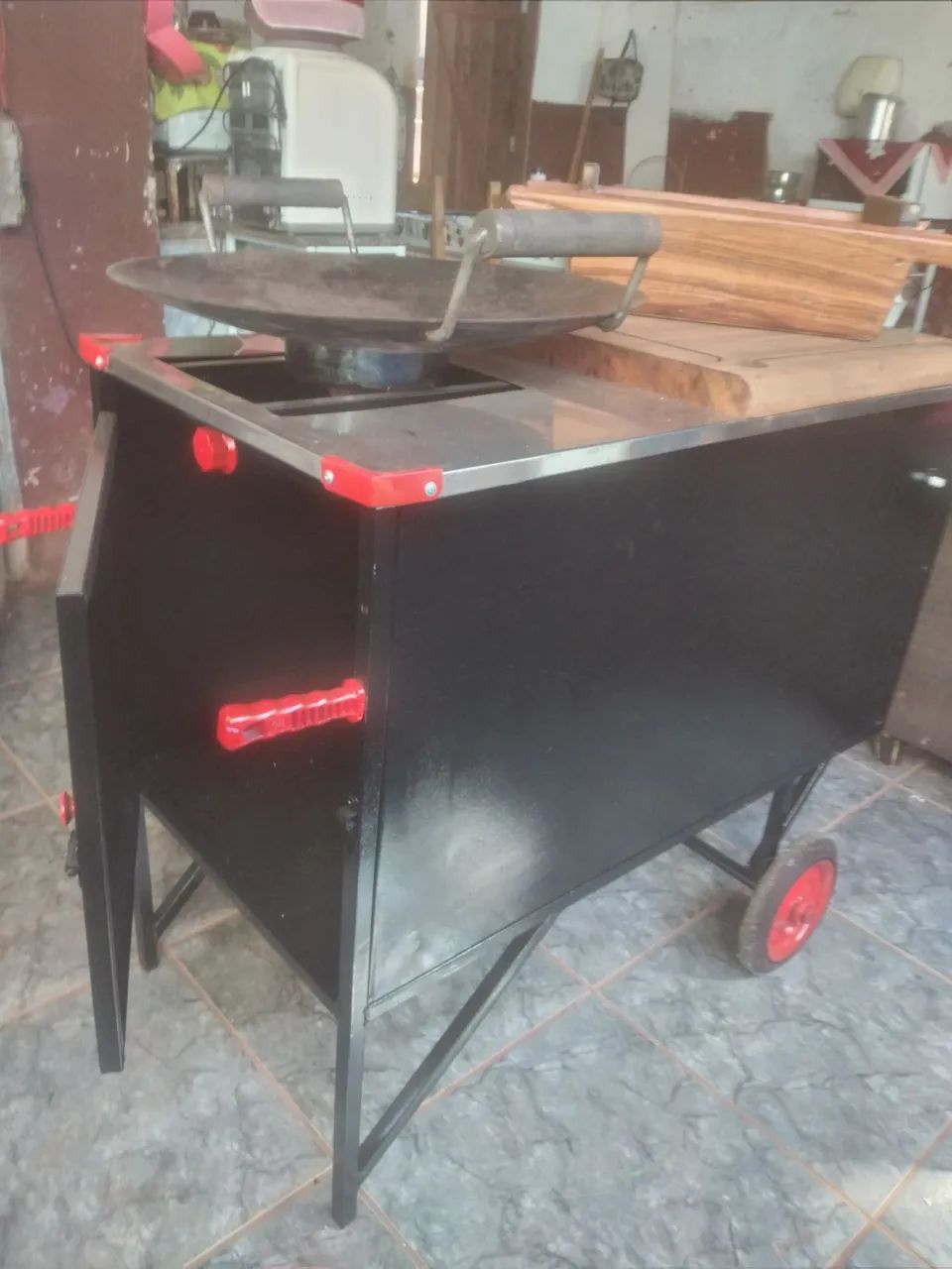 Carrinho a gás com tacho e tábua de carne - Foto 2