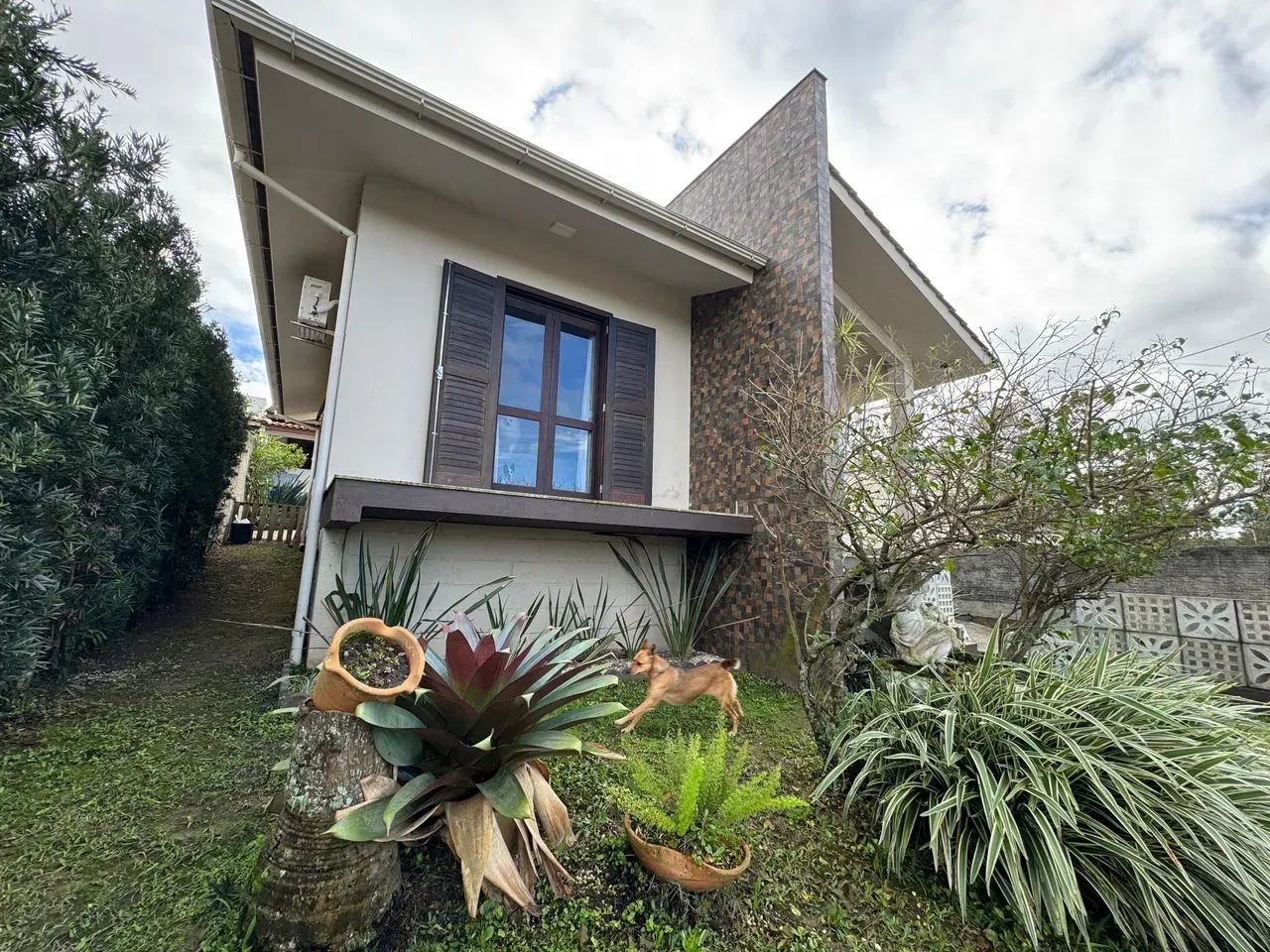 Casa toda em Laje Mobiliada no Laranjinha - Criciúma - SC - Foto 2
