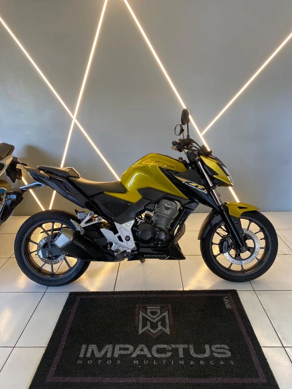 CB 300F Twister Flex - Foto 2