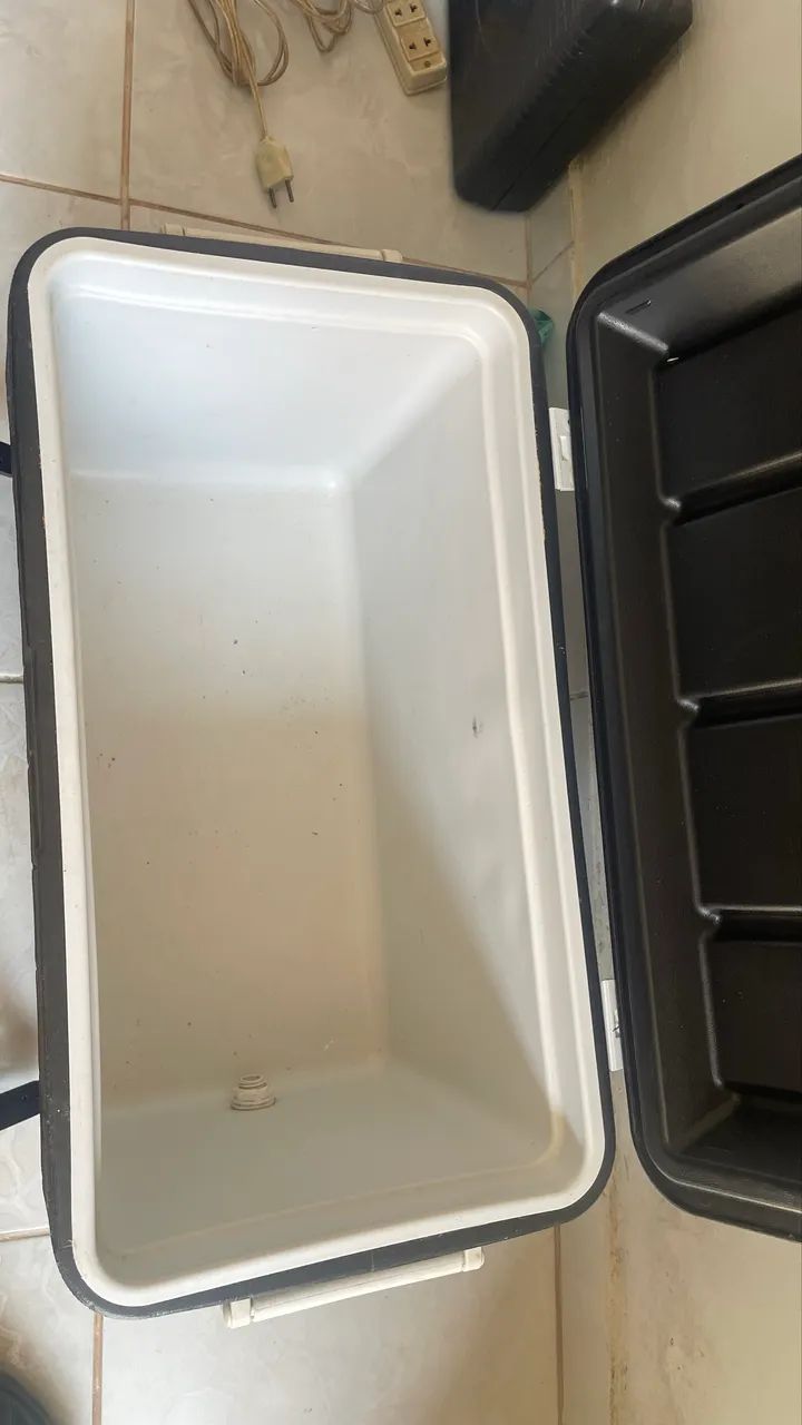 CAIXA TÉRMICA COLEMAN 48L  - Foto 2