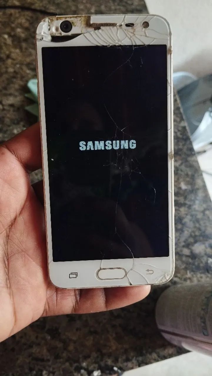 Lote de celulares com defeito  - Foto 3