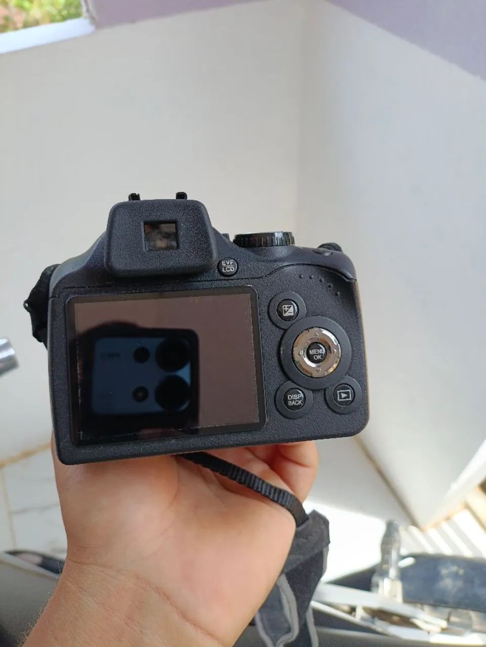 câmera digital bridge Fujifilm - Foto 2