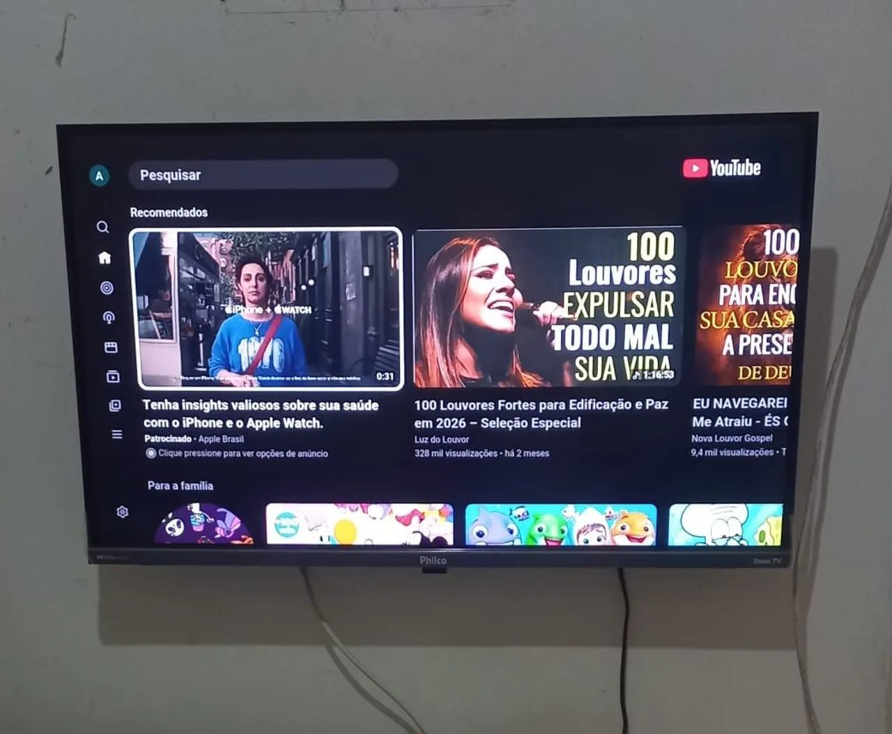 TV SMART 32 POLEGADAS EM PERFEITO ESTADO  - Foto 2