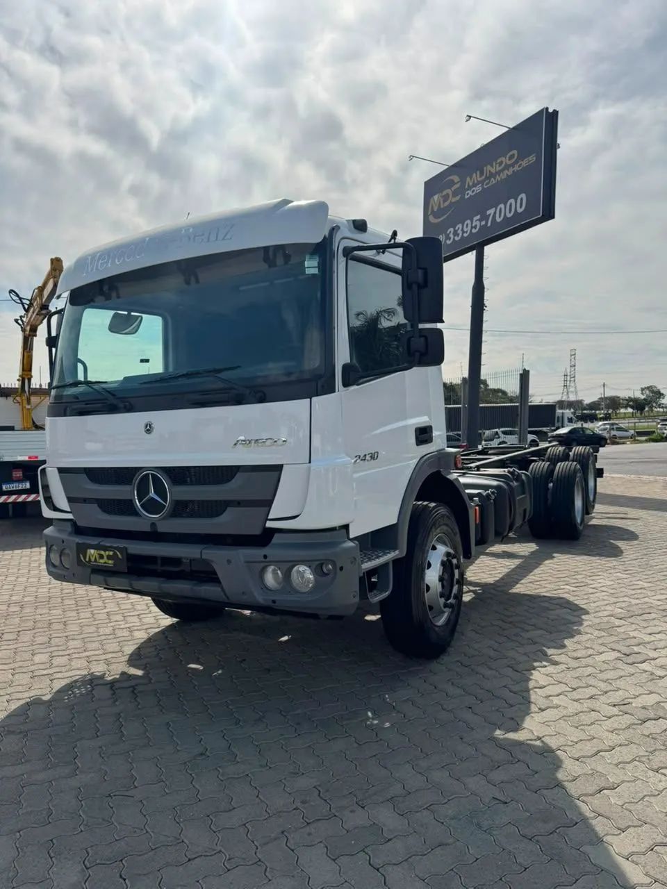 MB ATEGO 2430 - CHASSI 