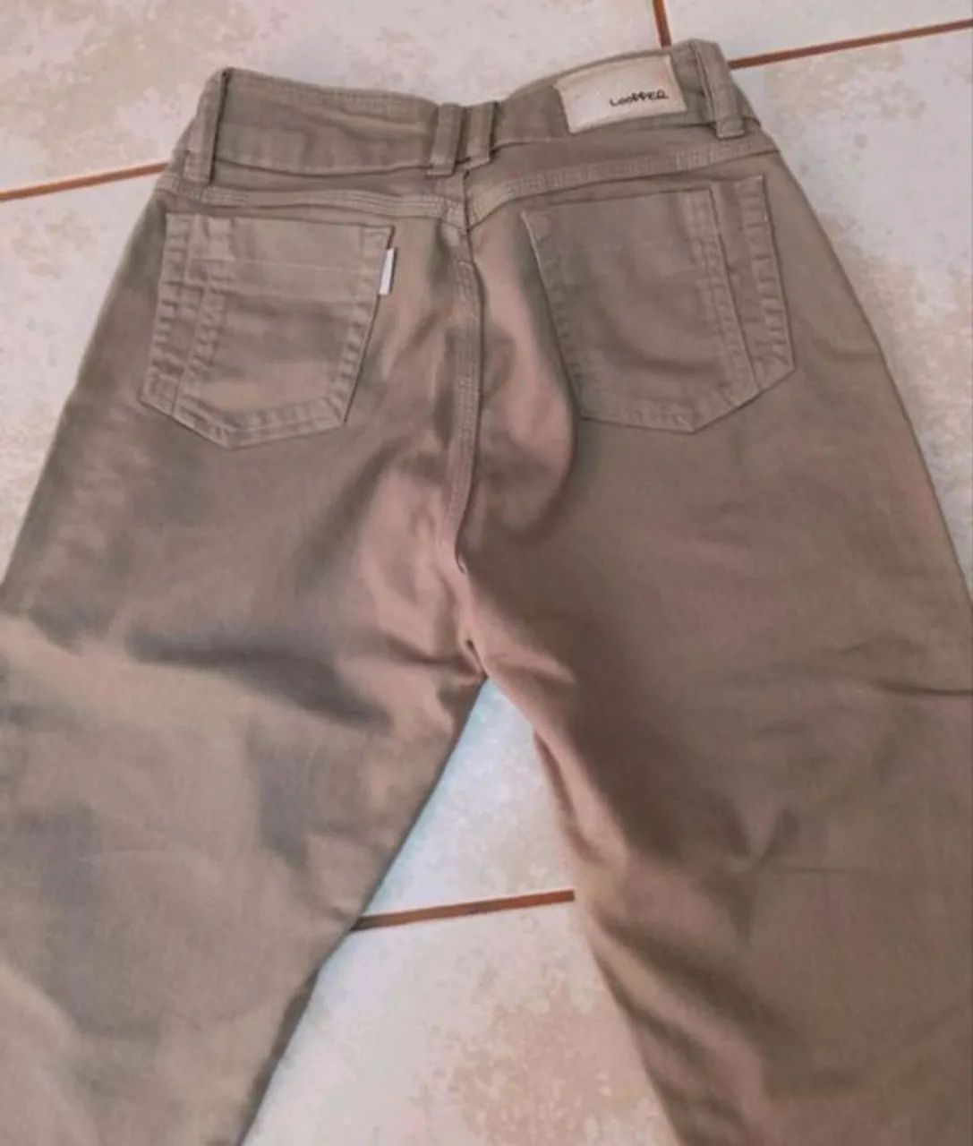 Calça Loopper feminina bege tamanho 40 - Foto 2