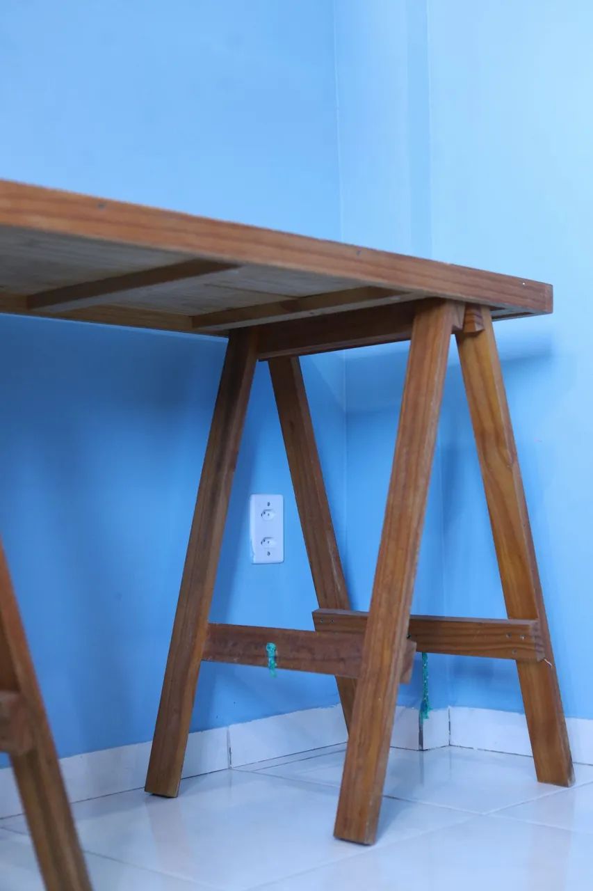 Mesa Cavalete de Pinus - Foto 4