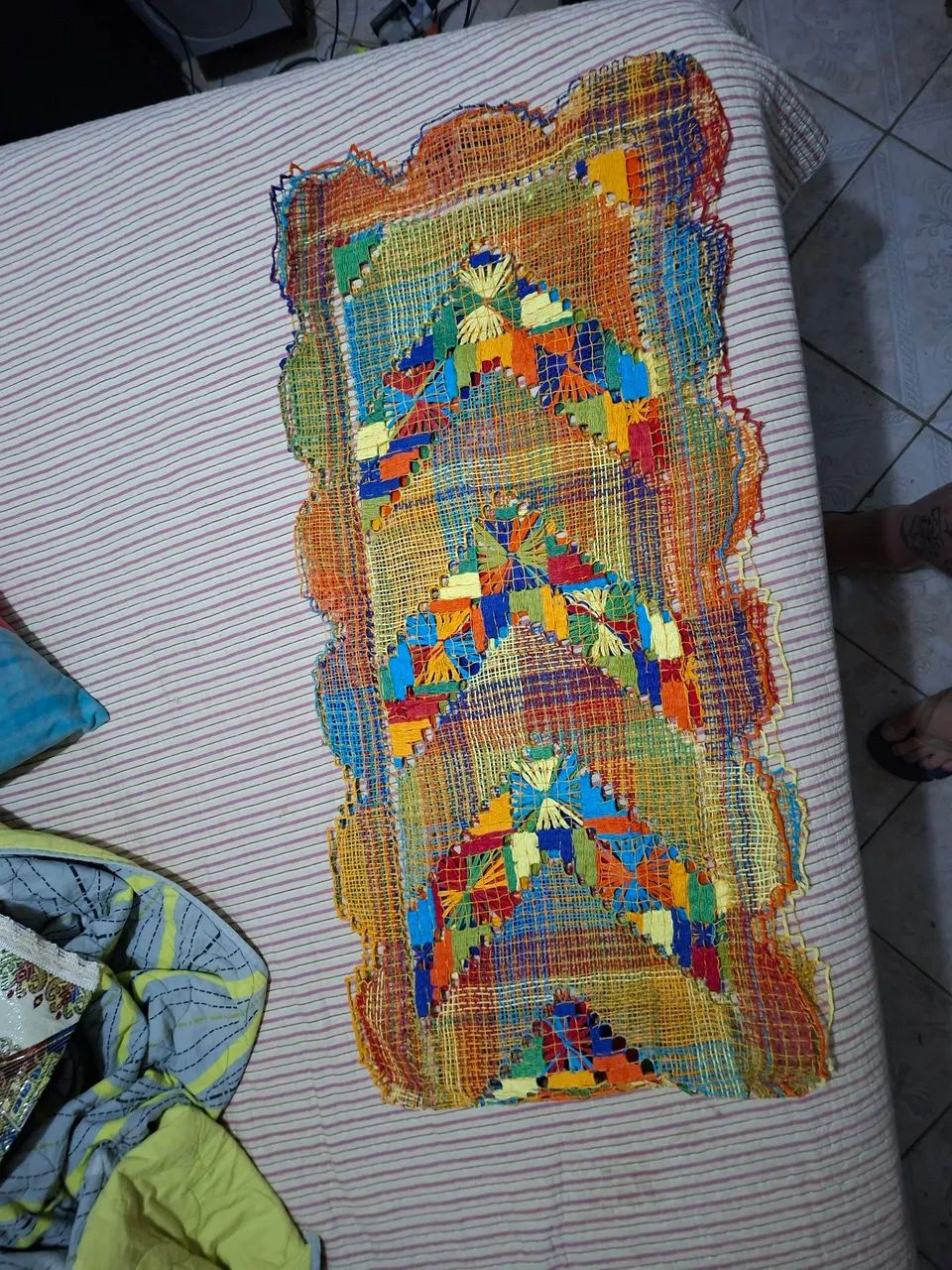 Caminho de mesa artesanal  - Foto 2