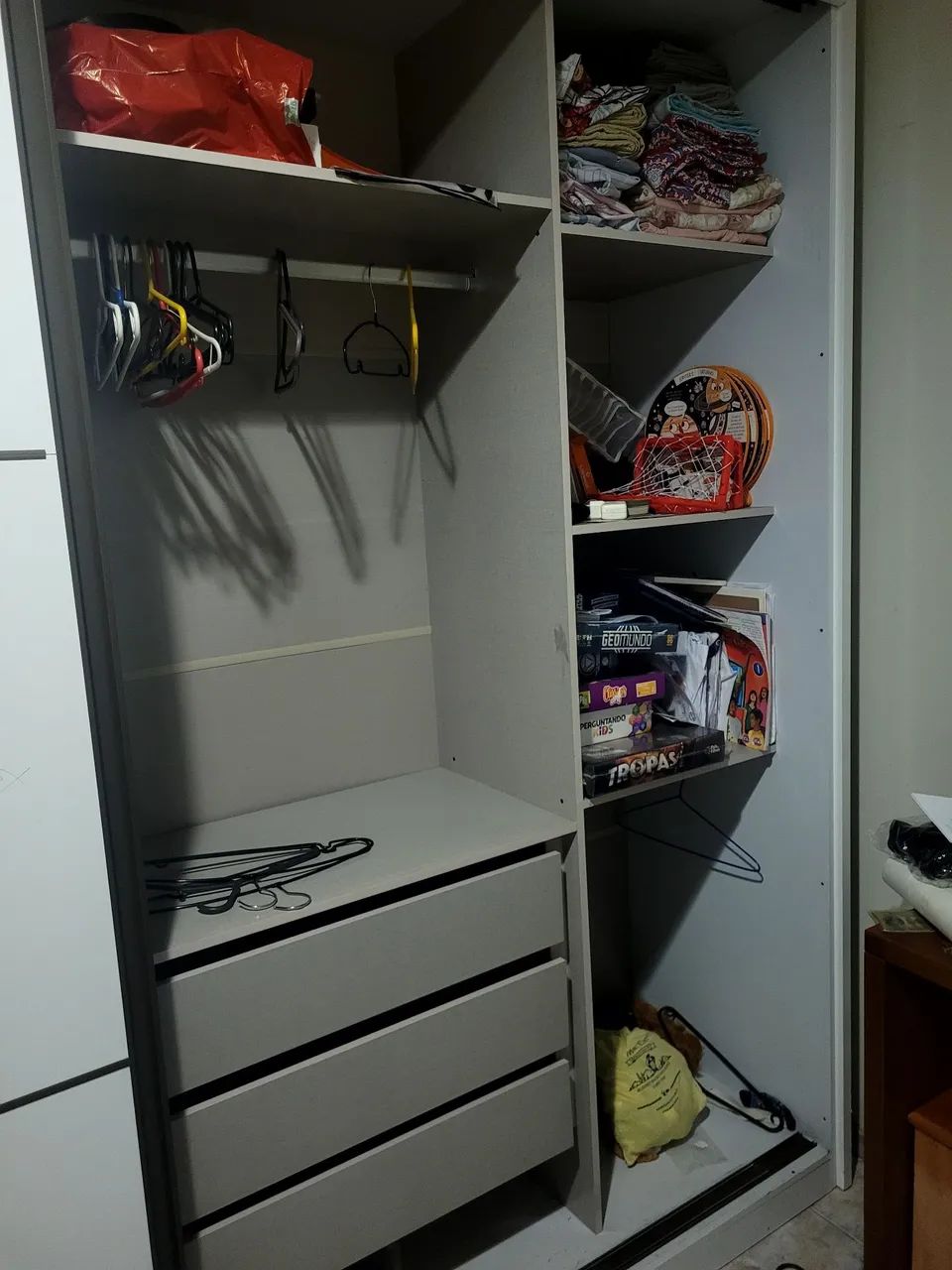 Armerio de quarto e cama de solteiro - Foto 5