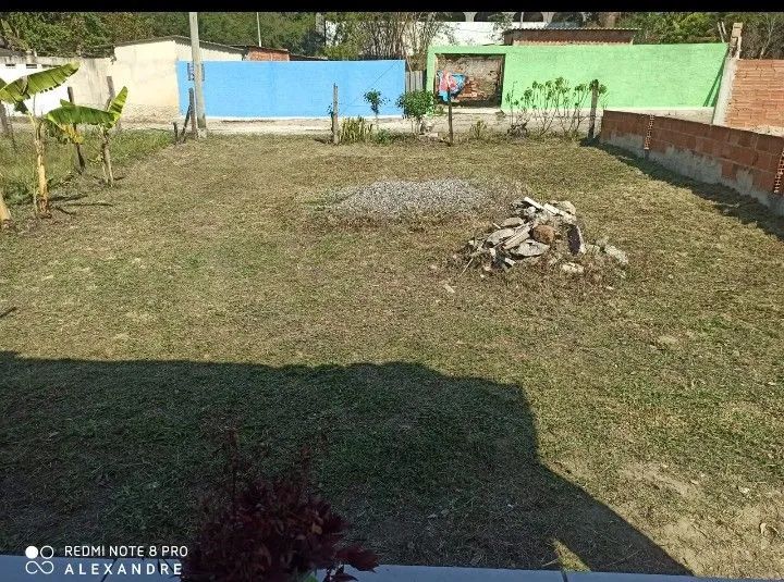 Vendo terreno condomínio fechado cada morador com sua chave portão de garagem na entrada - Foto 5