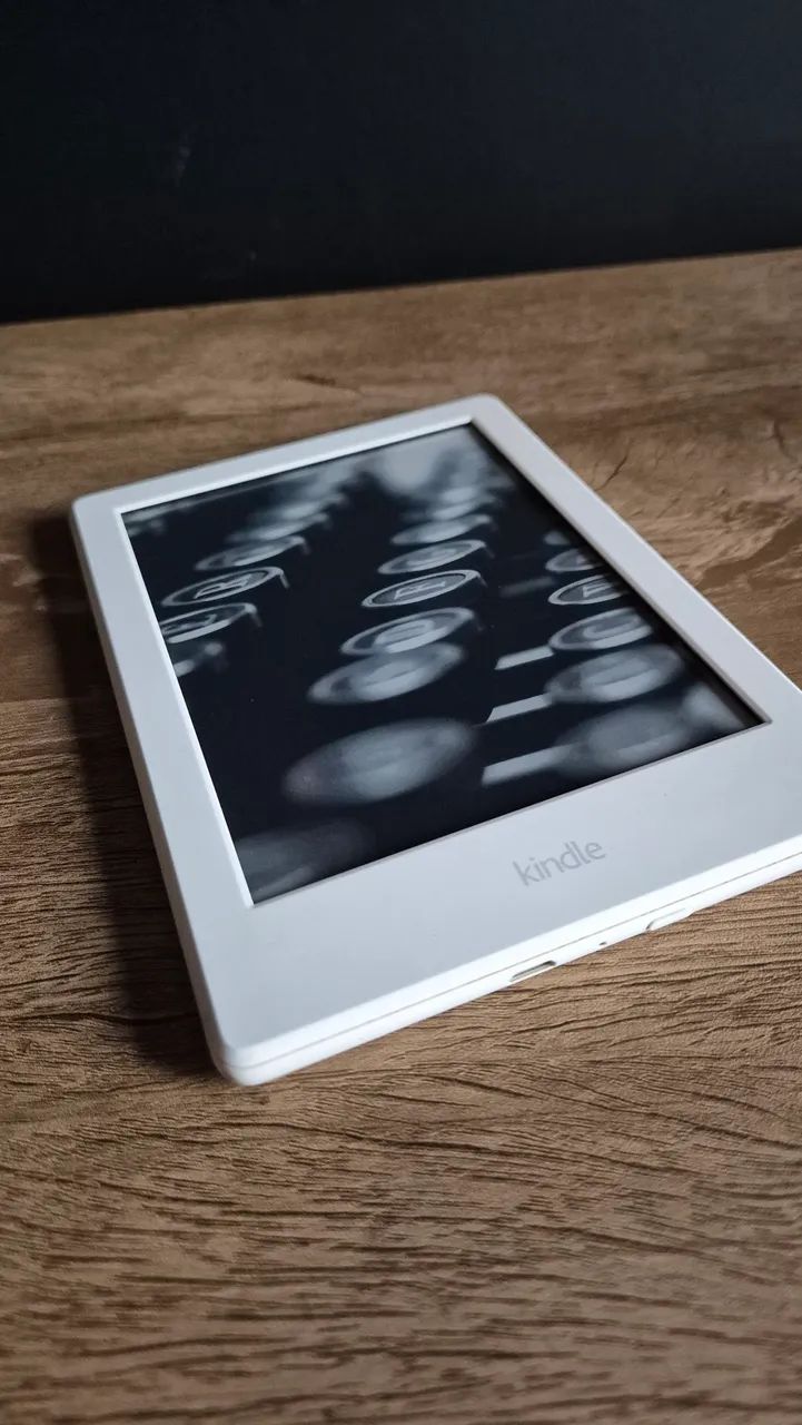 KINDLE GERAÇÃO 8°