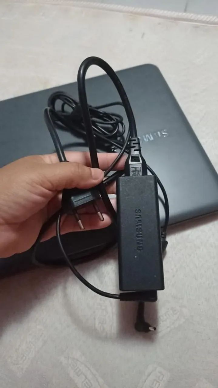 Vendo esse notebook Samsung novo - Foto 4