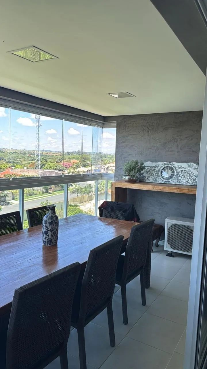 Apartamento à venda no Golden Square, com 3 suítes