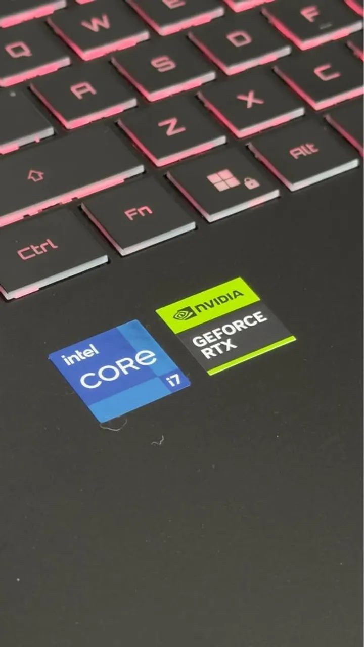Notebook Gamer Intel e RTX 5060 - Foto 2