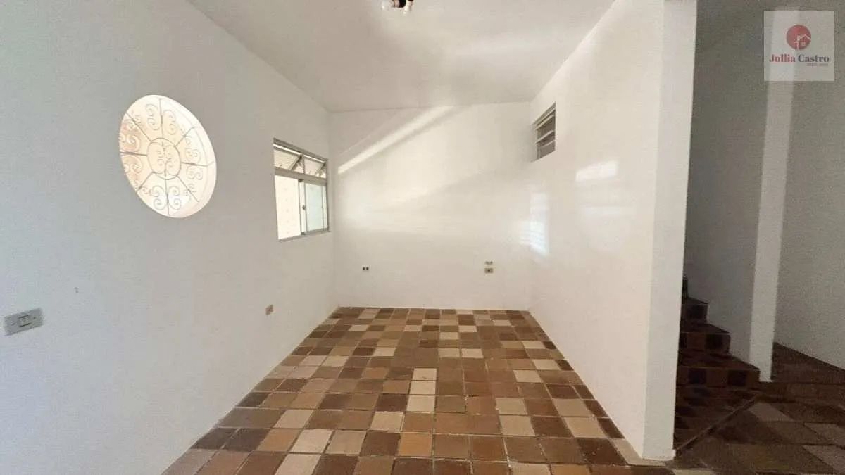 VENDO EXCELENTE CASA COM 4 QUARTOS NO BAIRRO DO ARRUDA / RECIFE - Foto 5