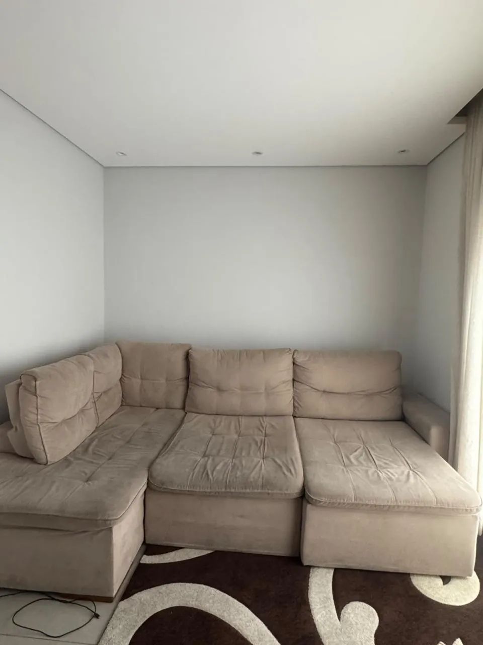 Sofá e mesa - Foto 2