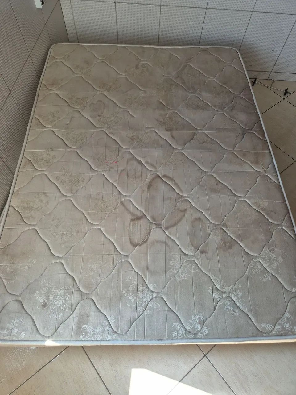 Colchão de casal Camelot usado - Foto 3