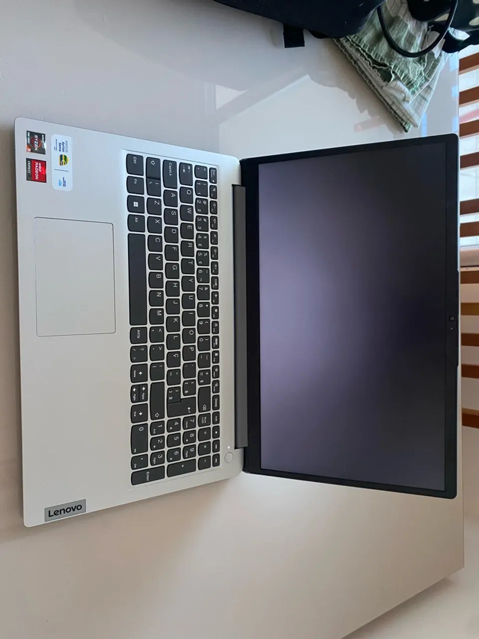 NOTEBOOK LENOVO ULTRAFINO IDEAPAD  - Foto 3