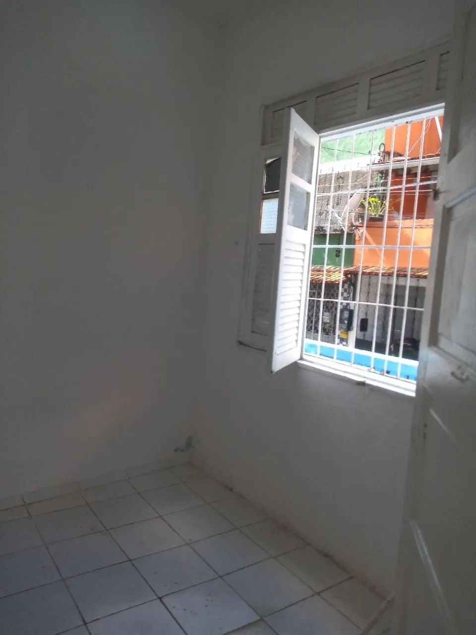 ALUGA-SE CASA AREJADA - Foto 4
