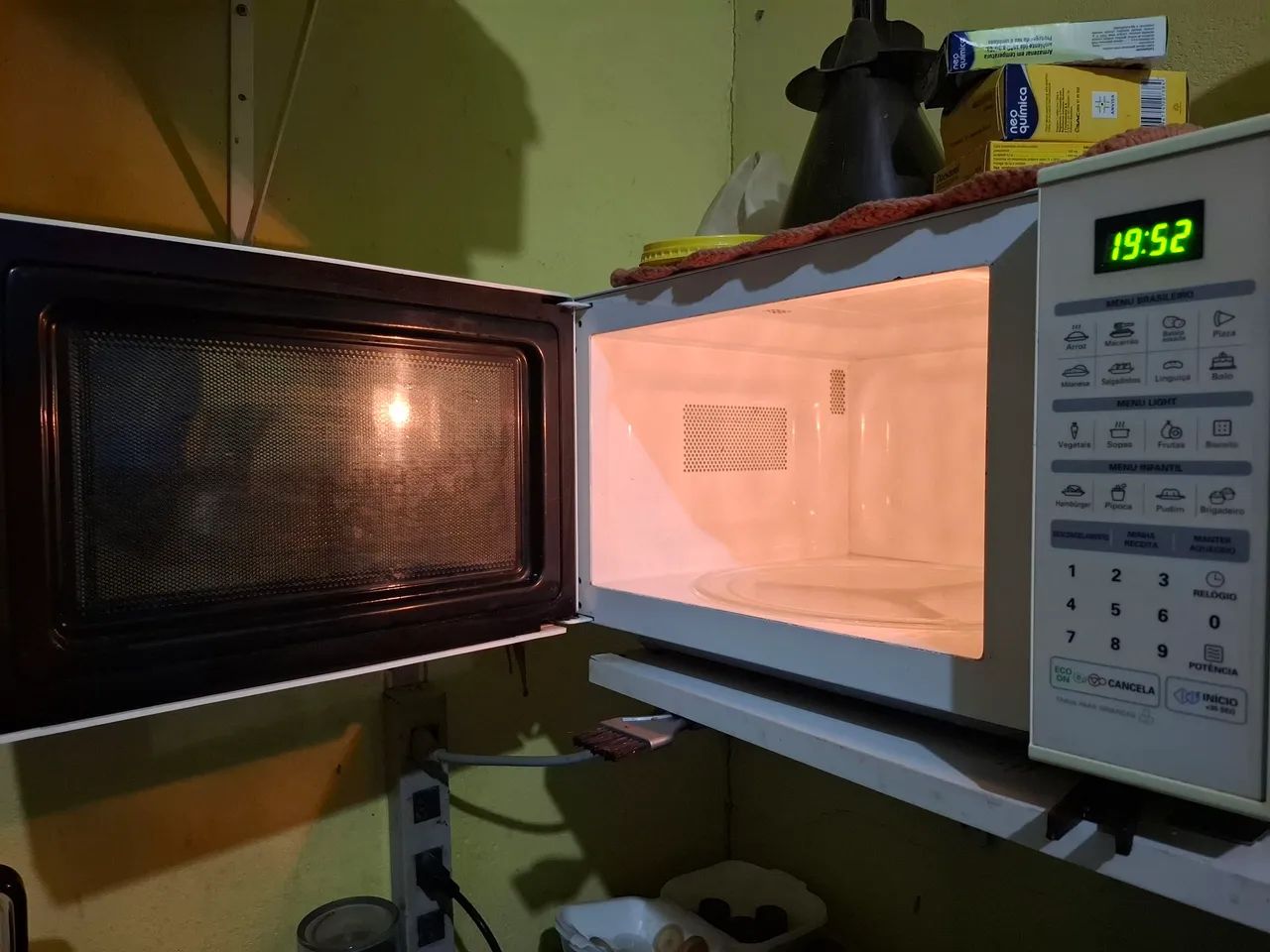 Microondas LG 31 litros - Foto 4