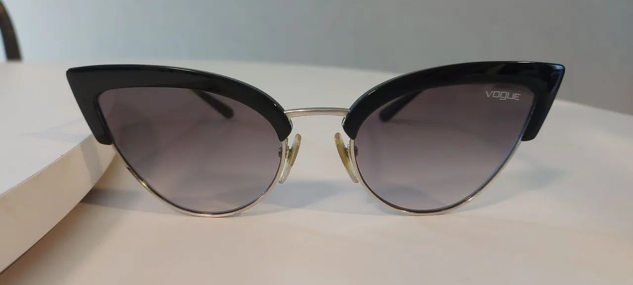Óculos Cat Eye VOGUE - By Gigi Hadid (edição limitada) - Foto 5