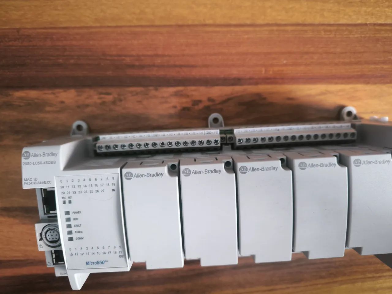 Allen Bradley micro850 - Foto 3