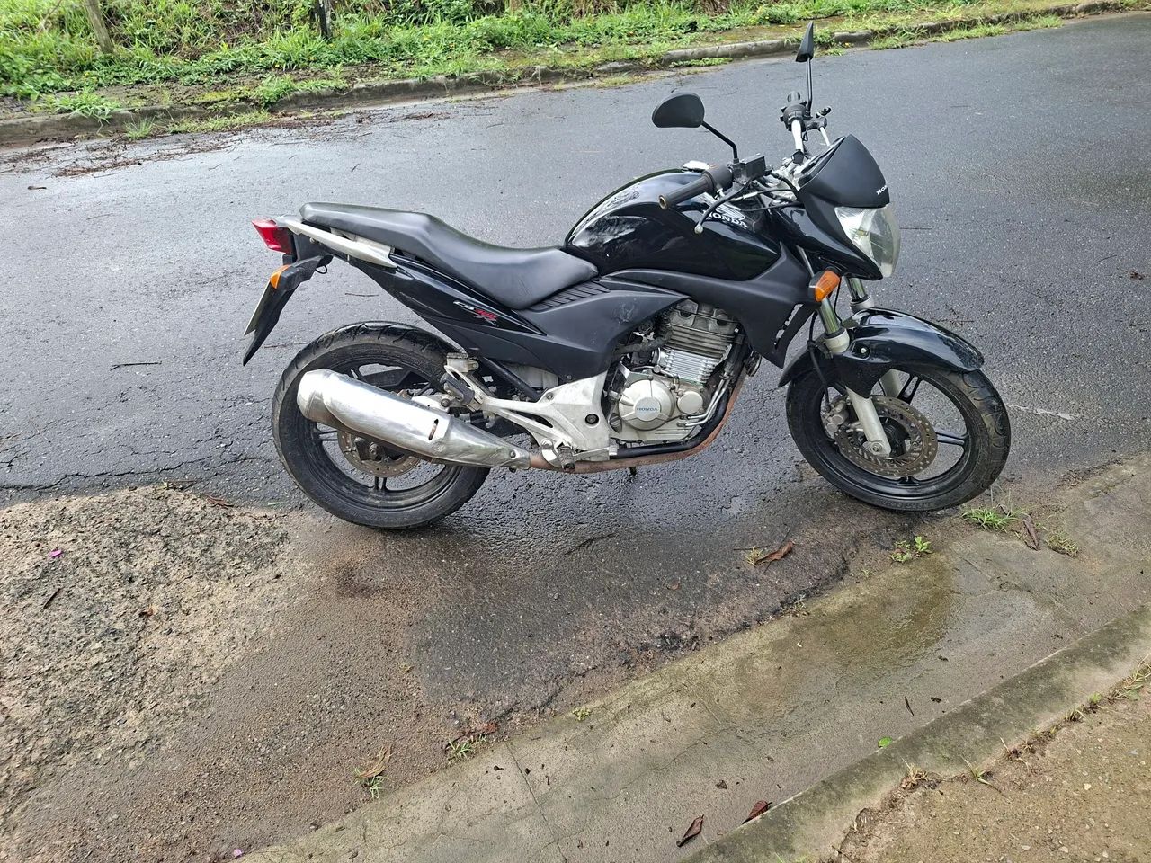 CB300 - Foto 5