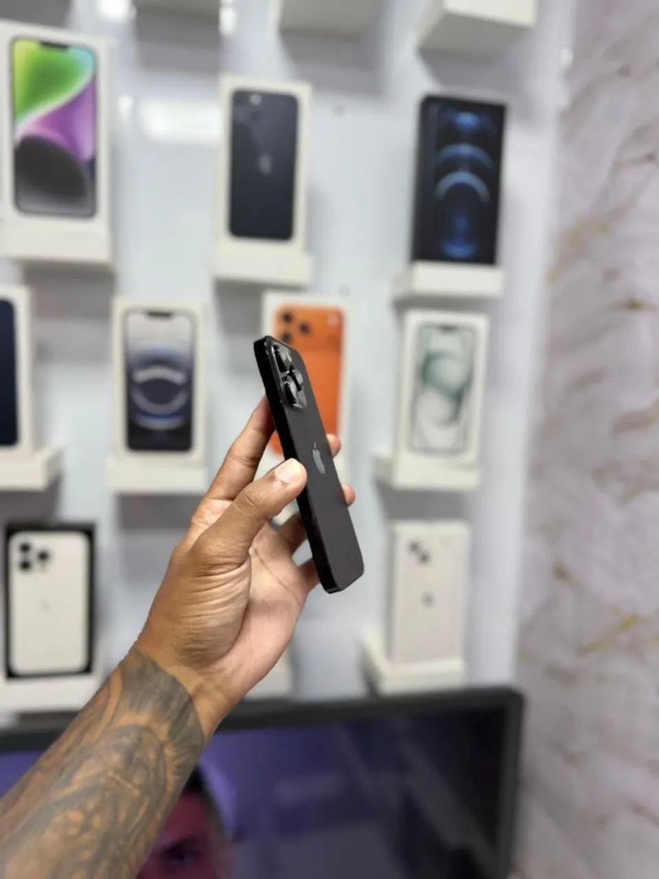 IPHONE 14 PRO 128GB<br>R$ 3.399,00 MUITO TOP - Foto 2
