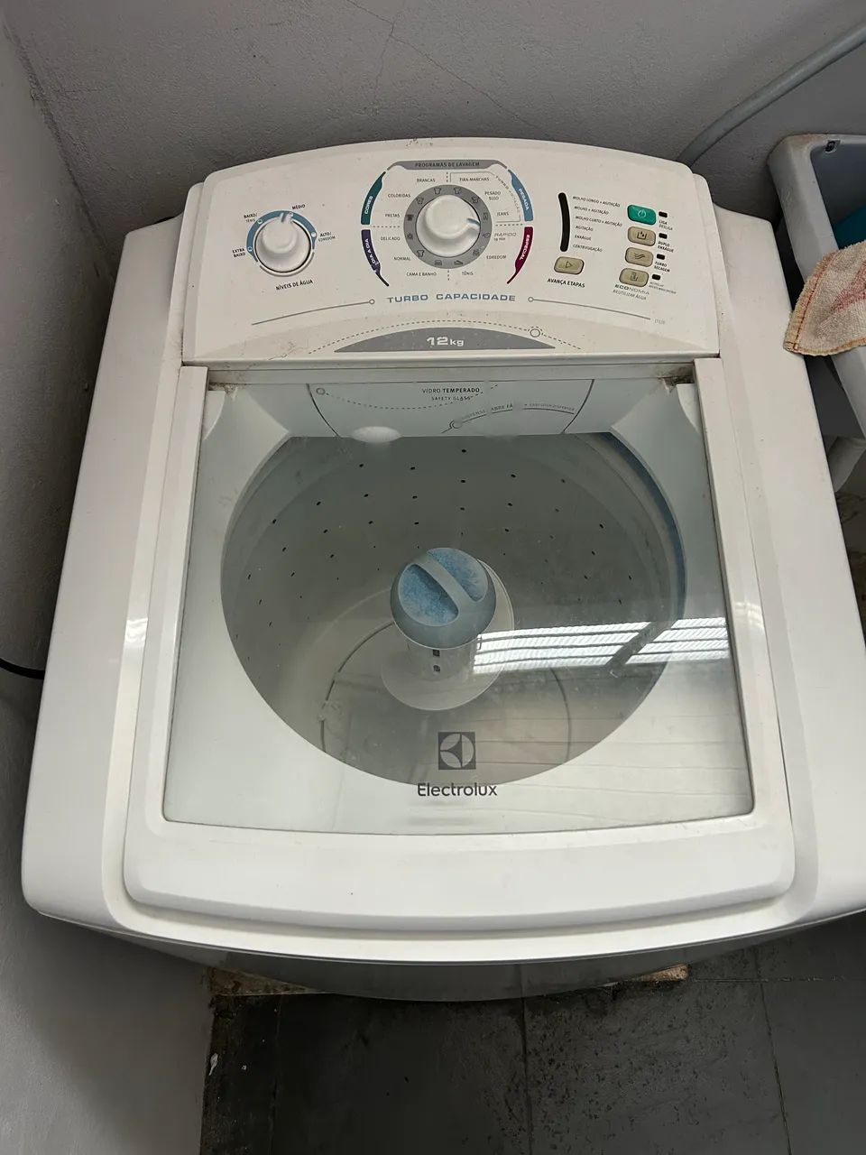 Máquina de lavar 12 kg