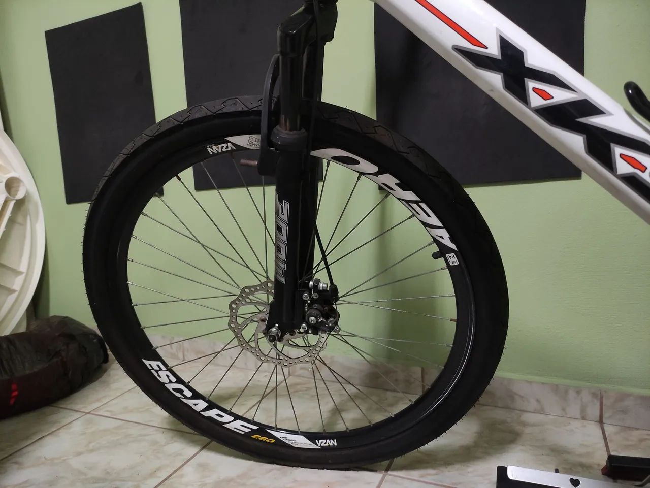 Bicicleta aro 26 com freio a disco - Foto 3