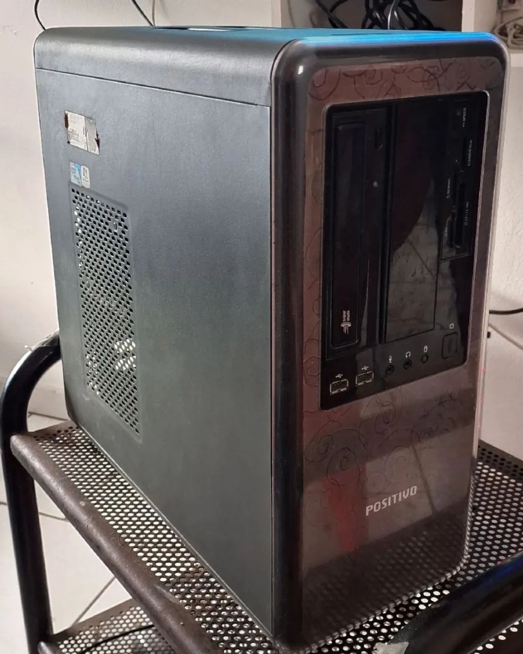 Computador Positivo, Gabinete Completo - Foto 3