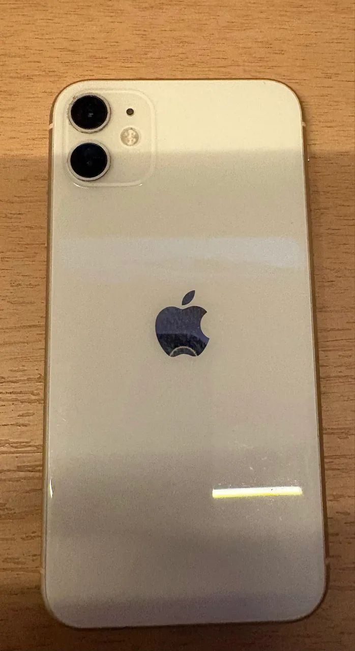 iPhone 11 /64gb branco - Foto 4