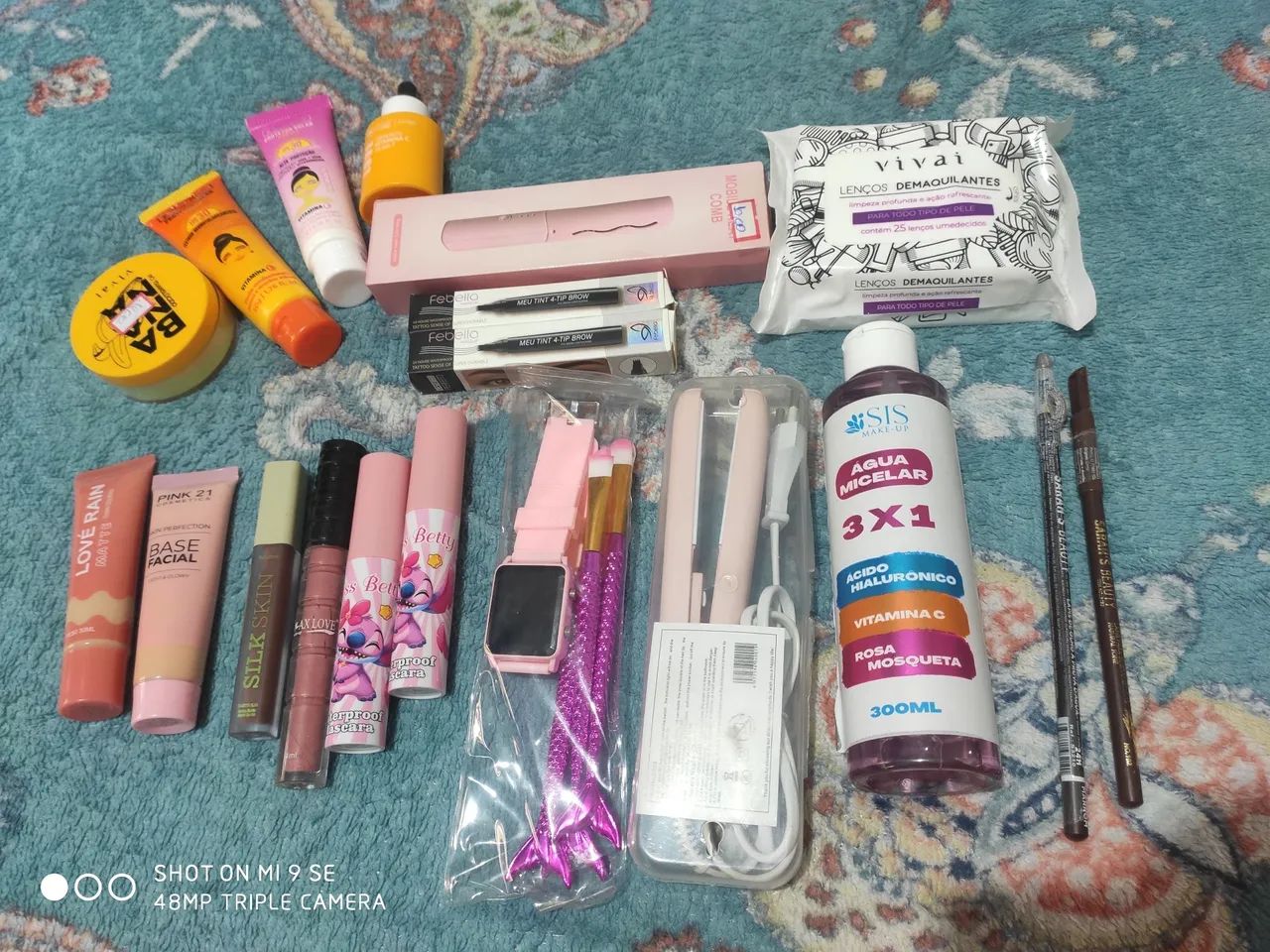 Vendo maquiagem com bolsa kit completo! - Foto 3