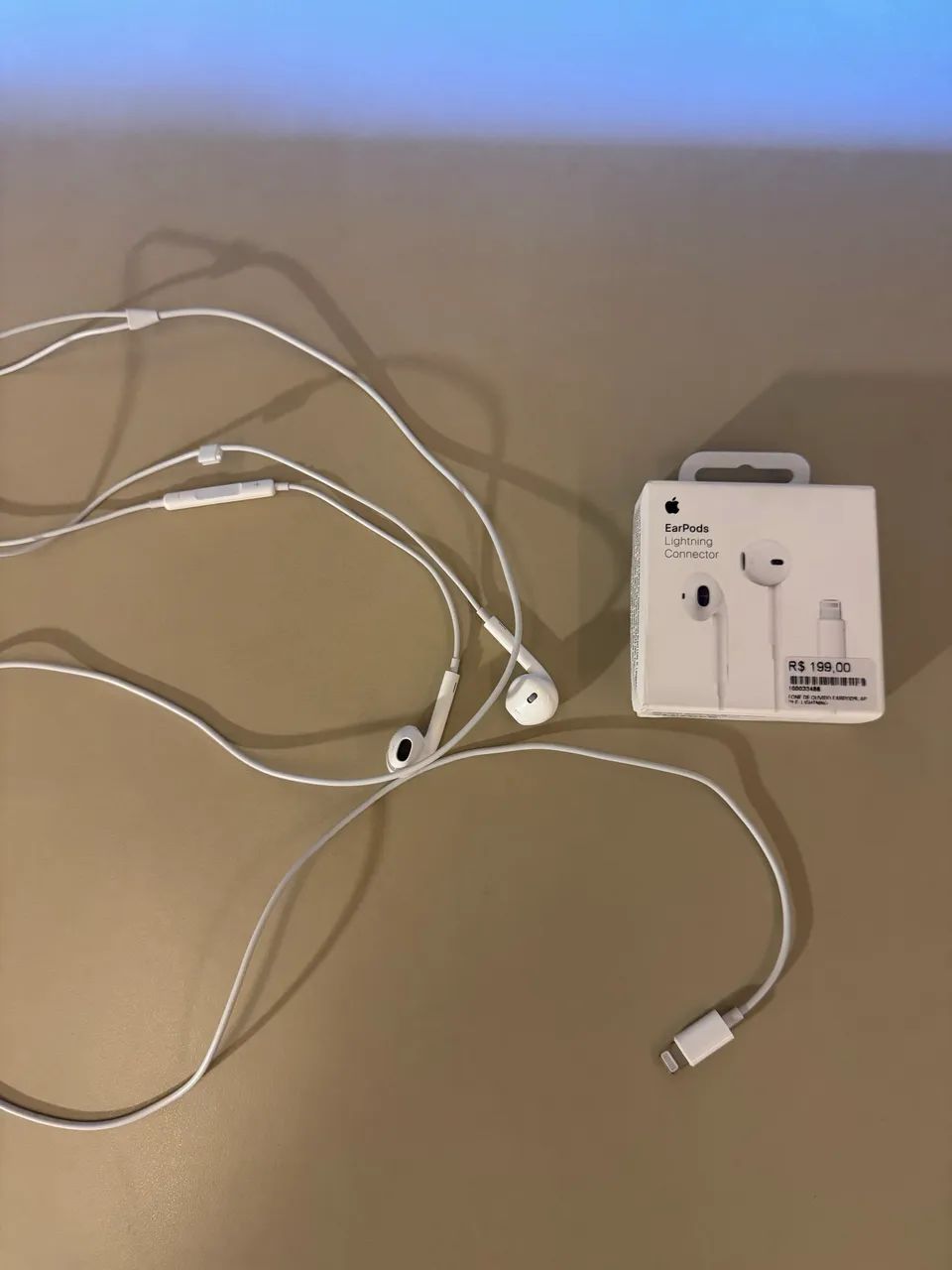 EarPods Lightning com caixa  - Foto 3
