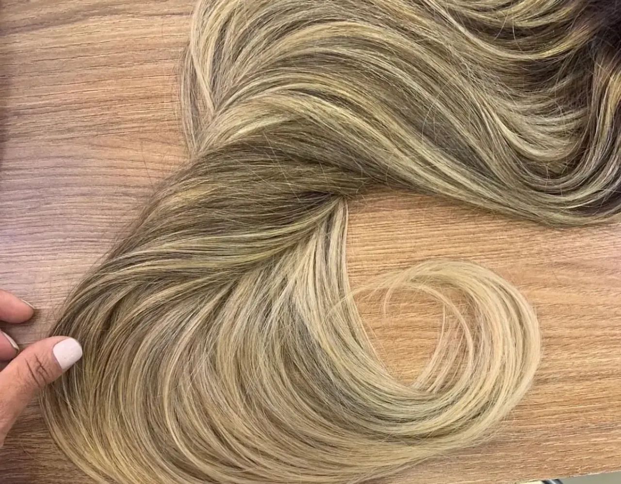 Mega Hair loiro brasileiro  - Foto 3
